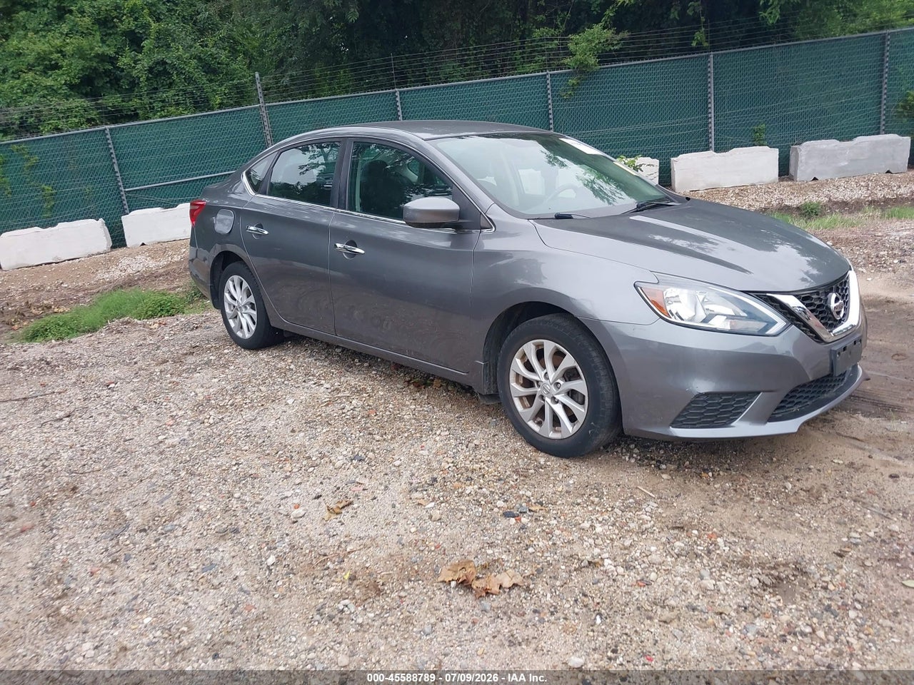3N1AB7AP8JY****** · 2018 NISSAN SENTRA SV