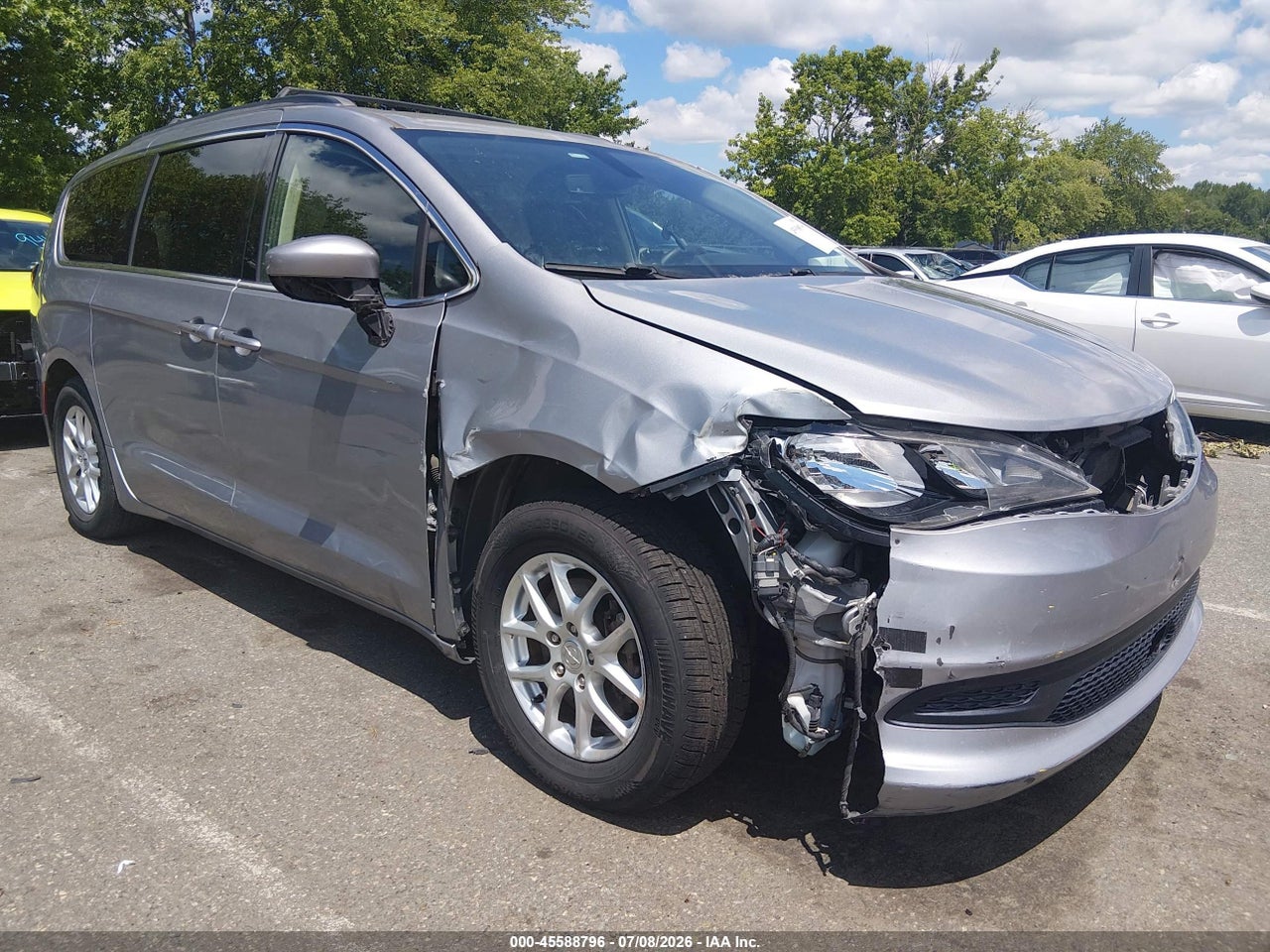 2C4RC1DG8MR****** · 2021 CHRYSLER VOYAGER LXI