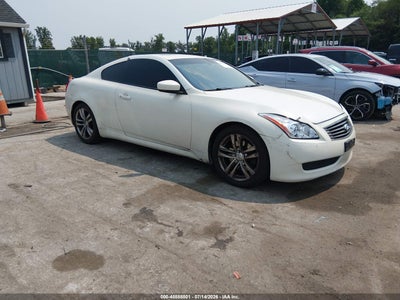 JNKCV64E68M****** · 2008 INFINITI G37 JOURNEY
