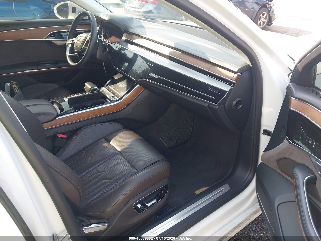 2019 AUDI A8 L 55 · 5/11