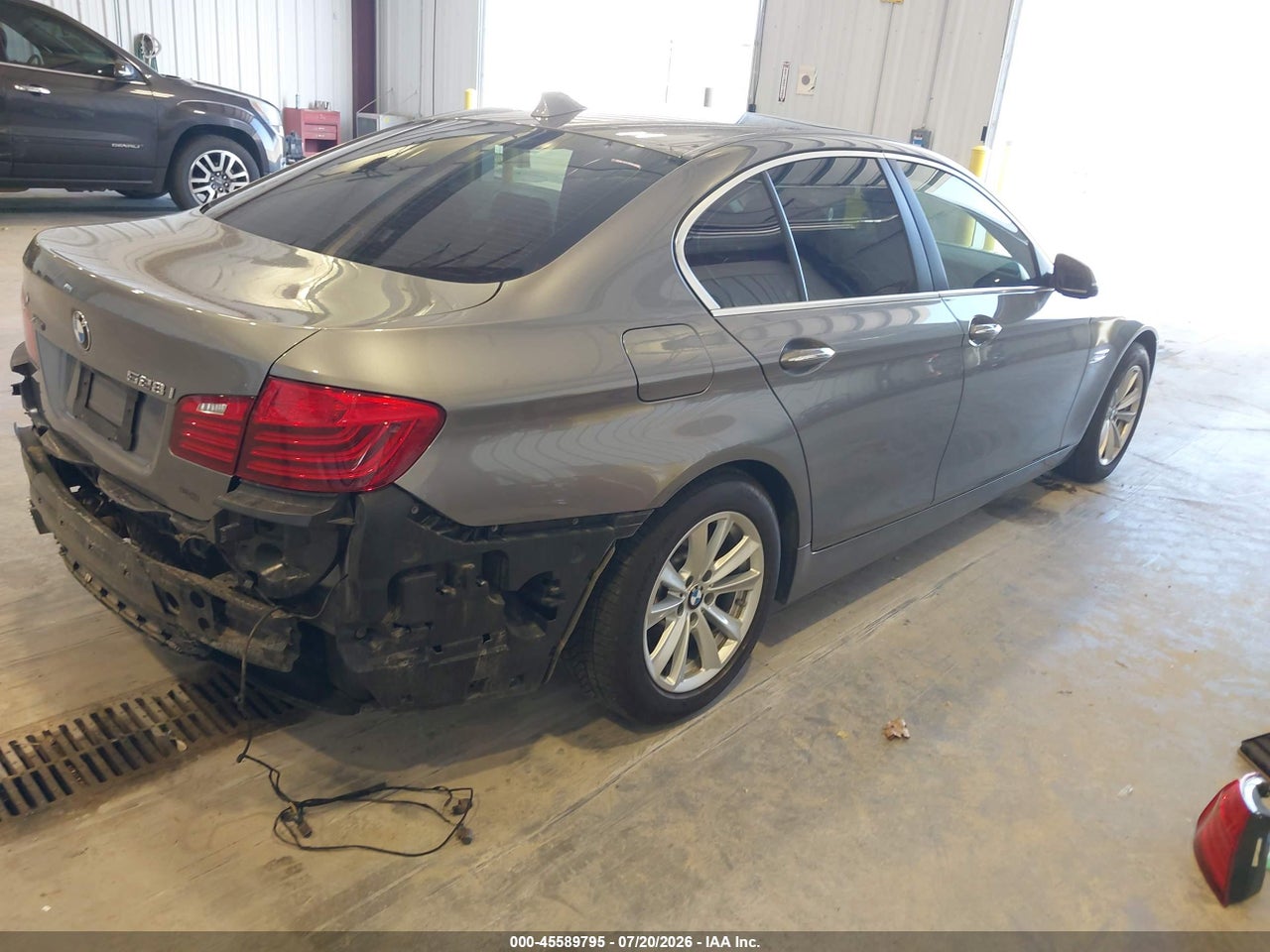 2015 BMW 528I XDRIVE · 4/11