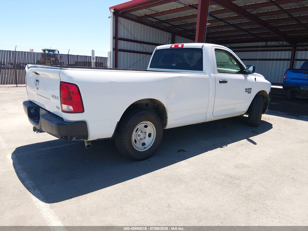 2019 RAM 1500 CLASSIC TRADESMAN  4X4 8' BOX · 4/11