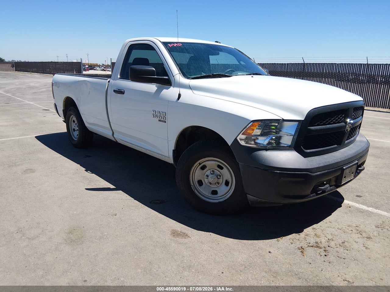 3C6JR7DG2KG****** · 2019 RAM 1500 CLASSIC TRADESMAN  4X4 8' BOX