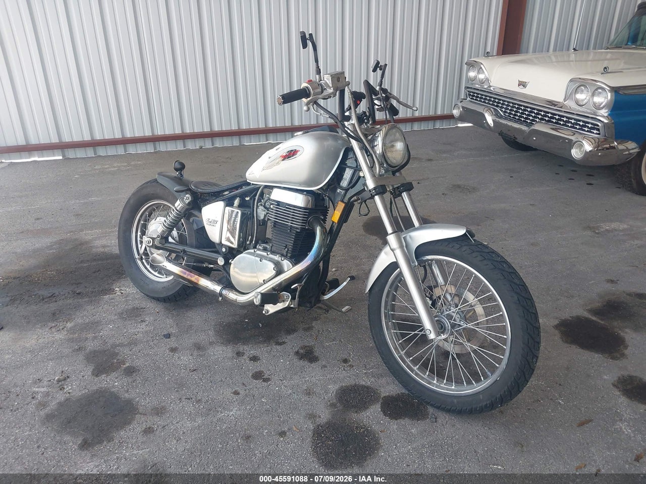 JS1NP41A422****** · 2002 SUZUKI LS650 P