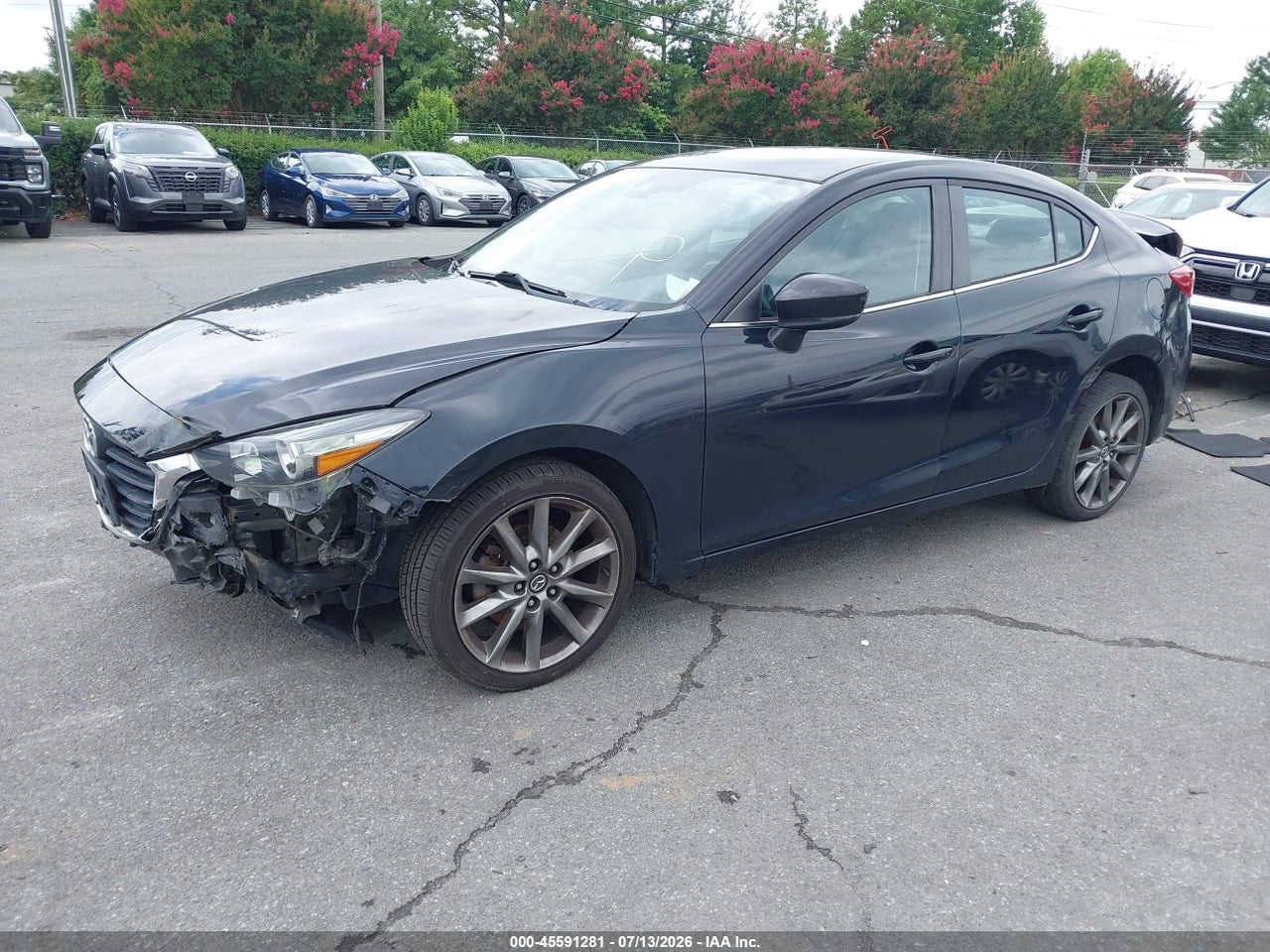 2018 MAZDA MAZDA3 TOURING · 2/11