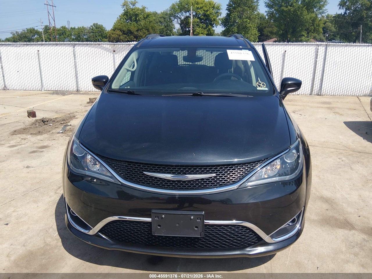 2017 CHRYSLER PACIFICA TOURING PLUS · 6/11