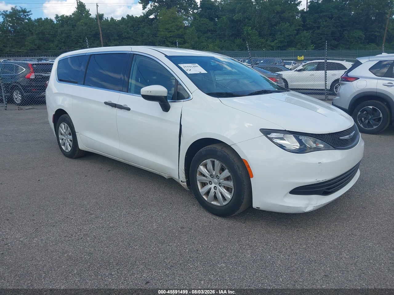 2C4RC1AG2LR****** · 2020 CHRYSLER VOYAGER L