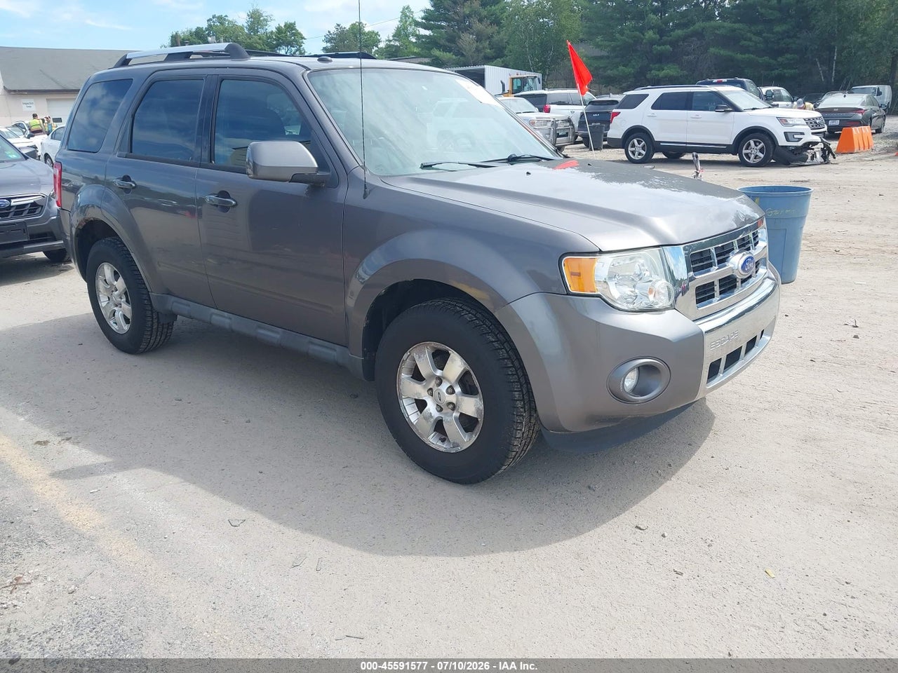 1FMCU9EG7BK****** · 2011 FORD ESCAPE LIMITED