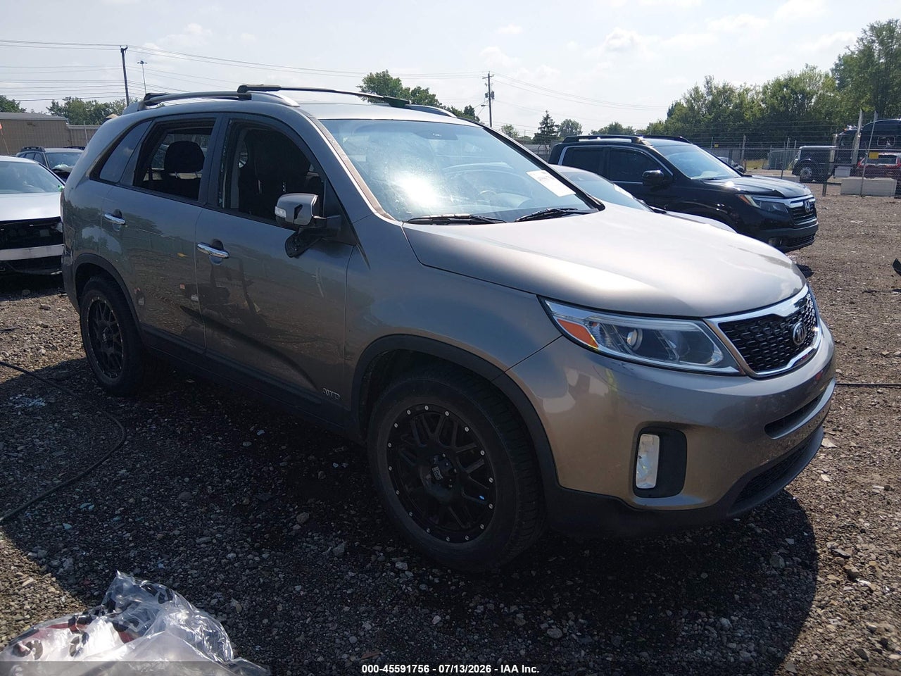 5XYKTDA67EG****** · 2014 KIA SORENTO LX