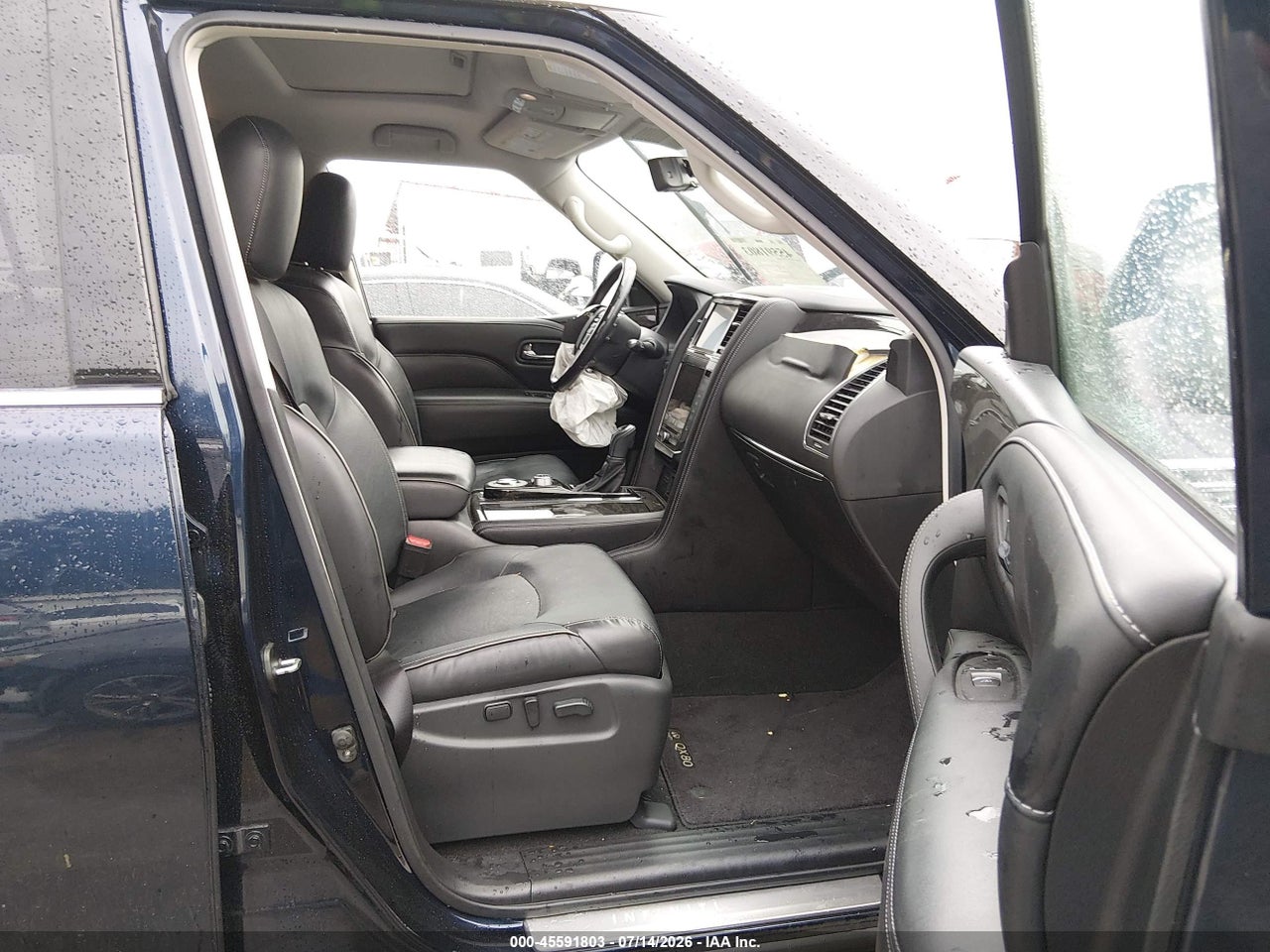 2020 INFINITI QX80 LUXE · 5/10