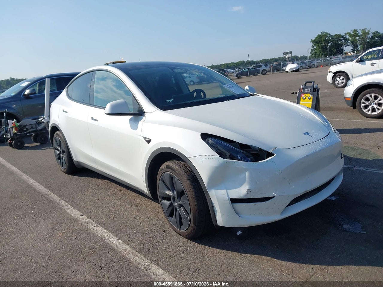 7SAYGDED8SF****** · 2025 TESLA MODEL Y LONG RANGE DUAL MOTOR REAR-WHEEL DRIVE