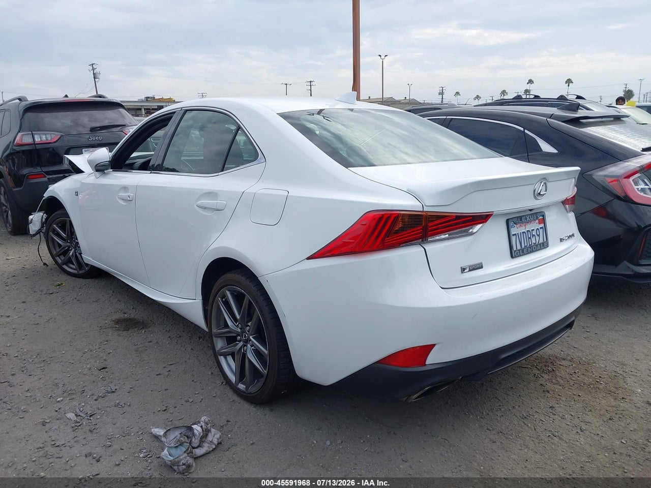2017 LEXUS IS 200T · 3/11