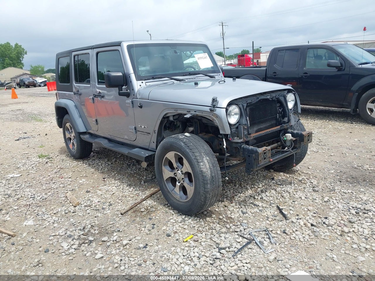 1C4HJWEG4JL****** · 2018 JEEP WRANGLER JK UNLIMITED SAHARA