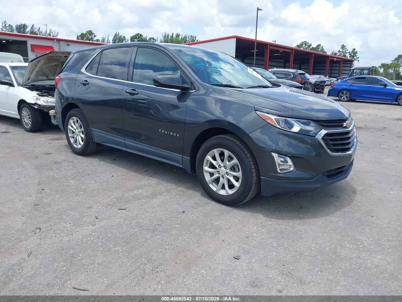 2GNAXJEV8J6****** · 2018 CHEVROLET EQUINOX LT