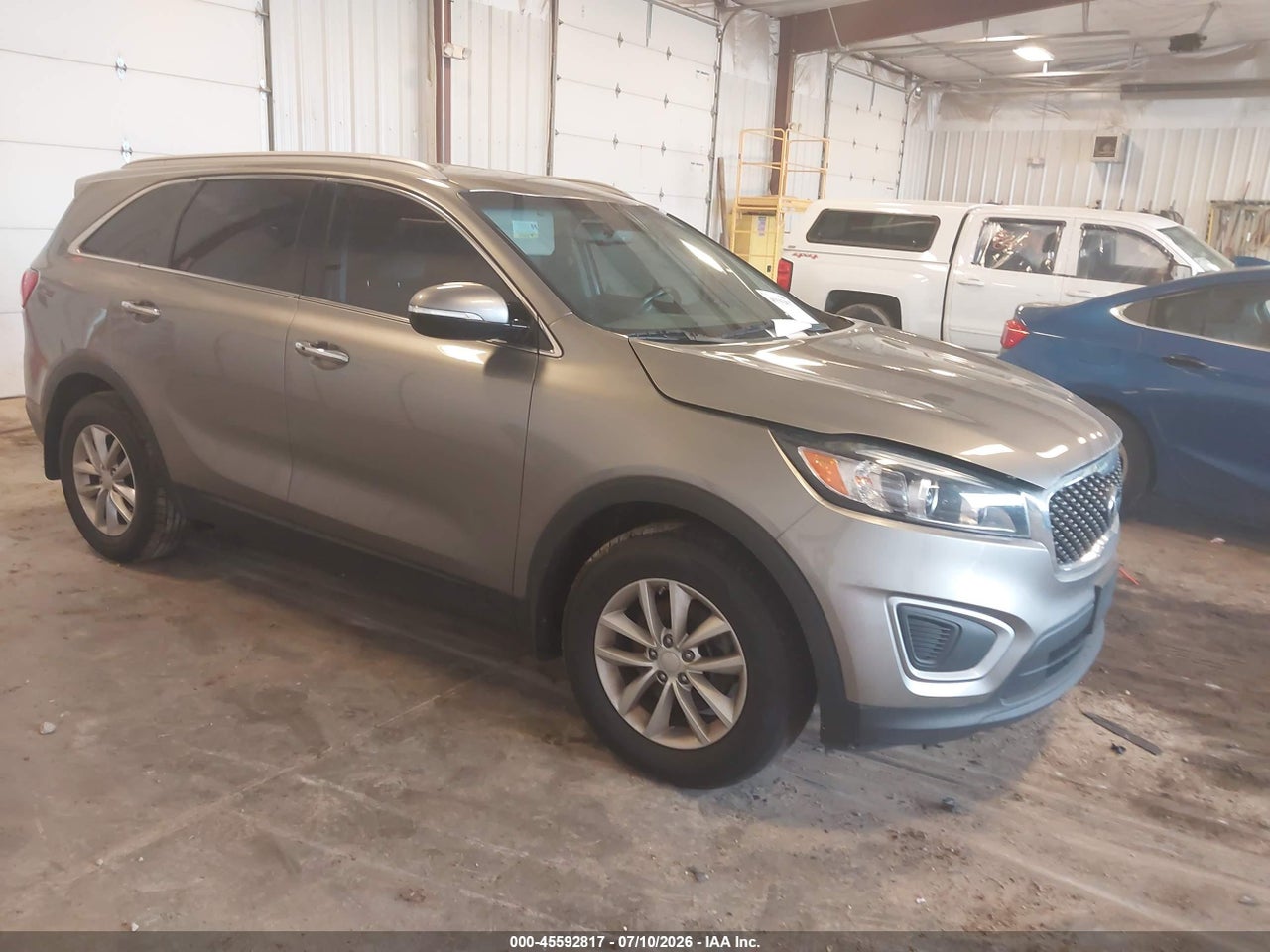 5XYPG4A38HG****** · 2017 KIA SORENTO 2.4L LX