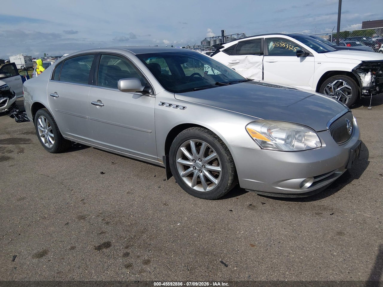 1G4HE57Y48U****** · 2008 BUICK LUCERNE CXS