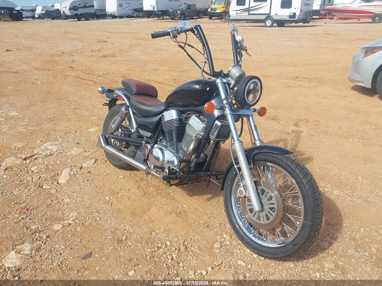 JS1VX51L312****** · 2001 SUZUKI VS1400 GLP