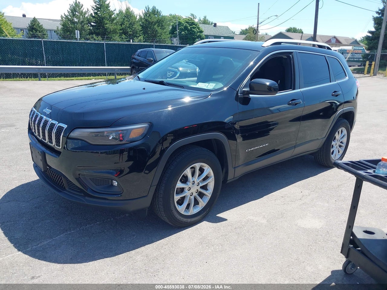 2019 JEEP CHEROKEE LATITUDE 4X4 · 2/11