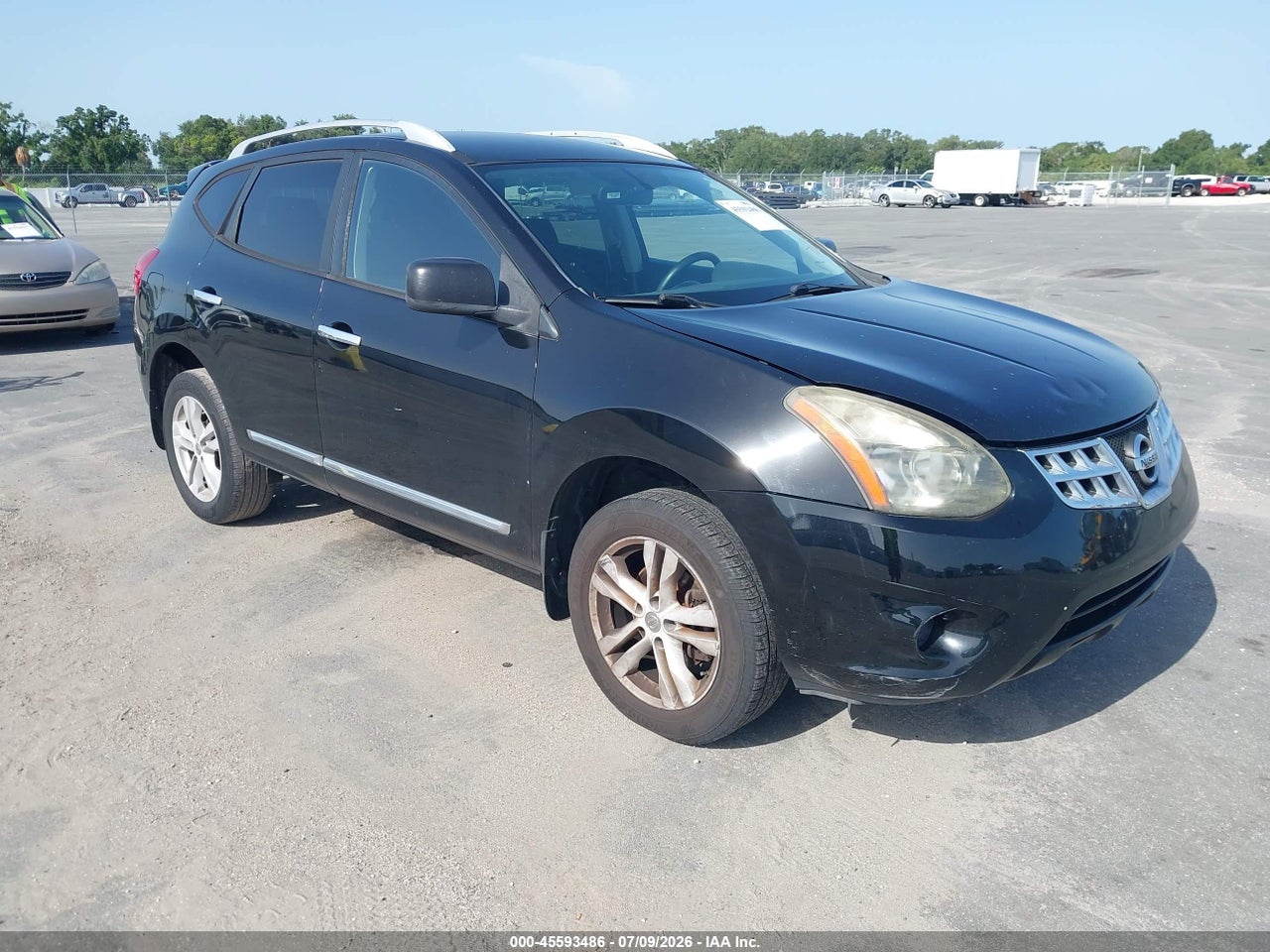 JN8AS5MT6FW****** · 2015 NISSAN ROGUE SELECT S