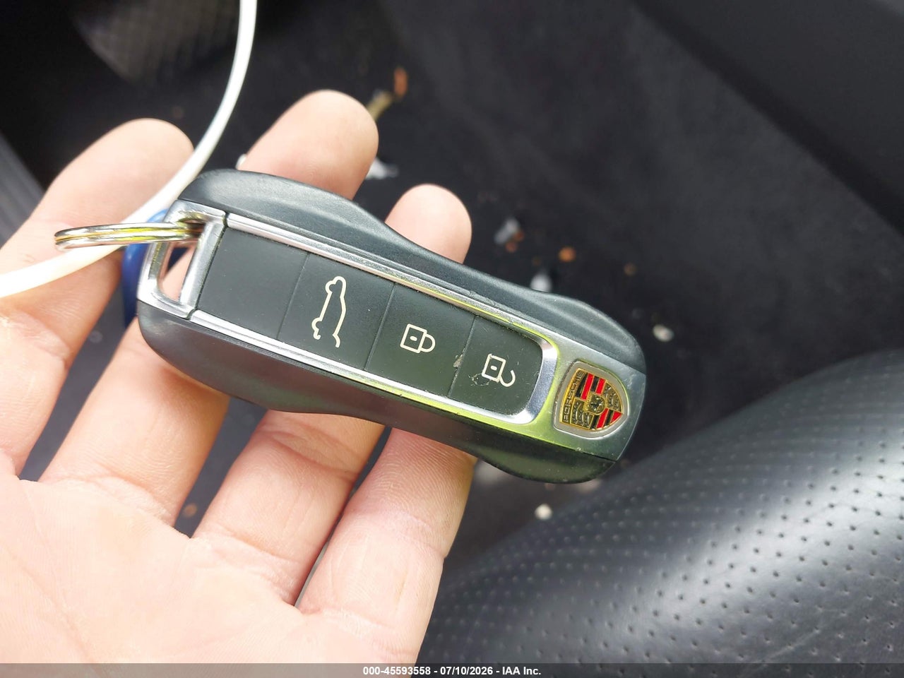 WP1AA2AY3LD****** · 2020 PORSCHE CAYENNE   · 11/11