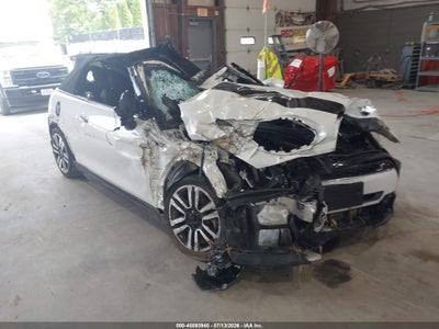 WMW43DL05P3****** · 2023 MINI CONVERTIBLE COOPER S