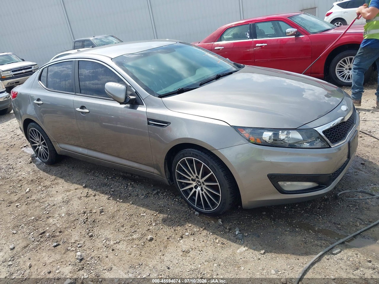 5XXGM4A72DG****** · 2013 KIA OPTIMA LX
