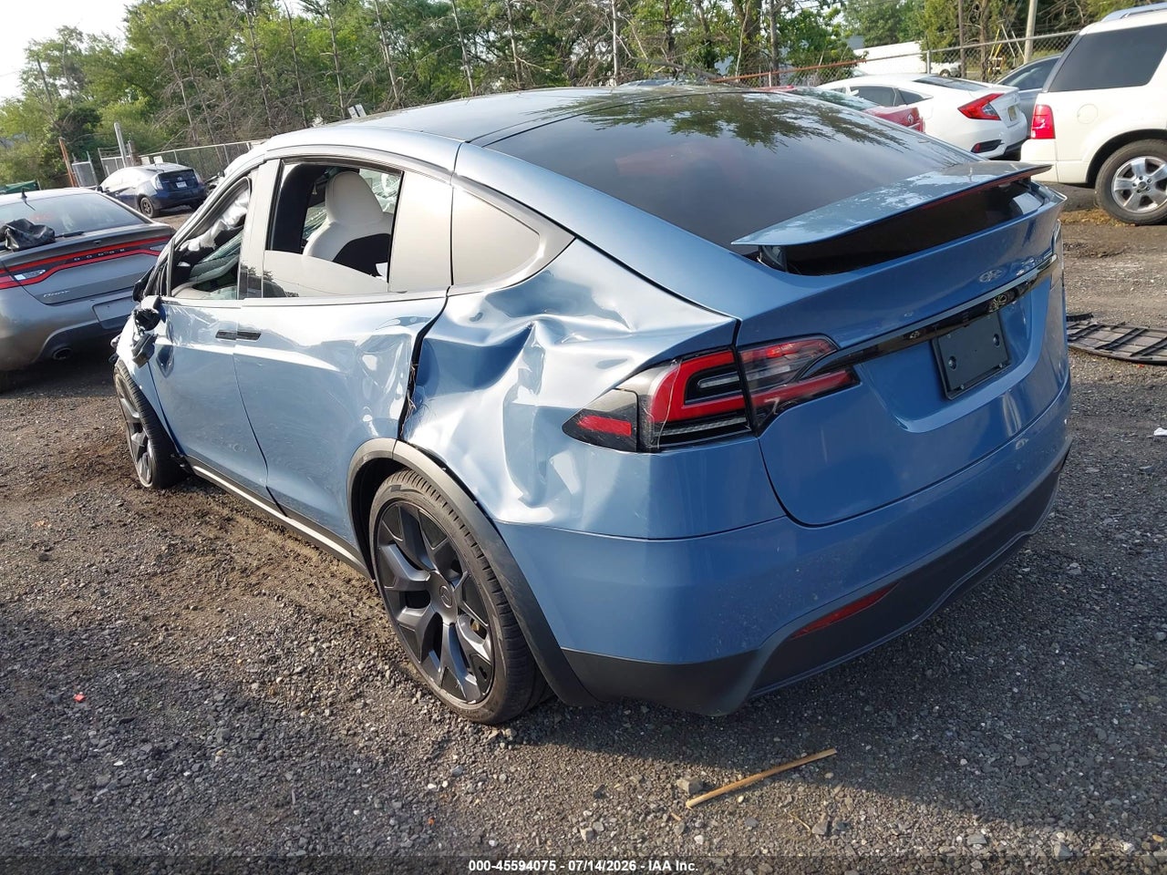 2026 TESLA MODEL X ALL-WHEEL DRIVE · 3/10