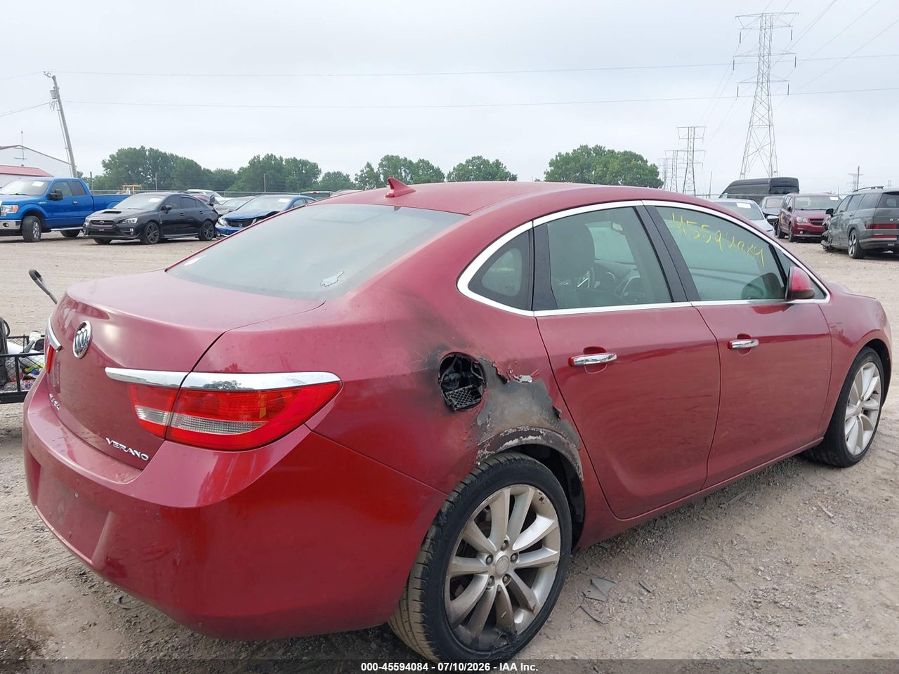 2013 BUICK VERANO LEATHER GROUP · 6/11