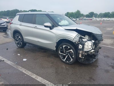 JA4J4UA89PZ****** · 2023 MITSUBISHI OUTLANDER SE 2.5 S-AWC