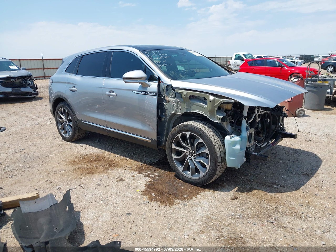 2LMPJ8K92MB****** · 2021 LINCOLN NAUTILUS RESERVE