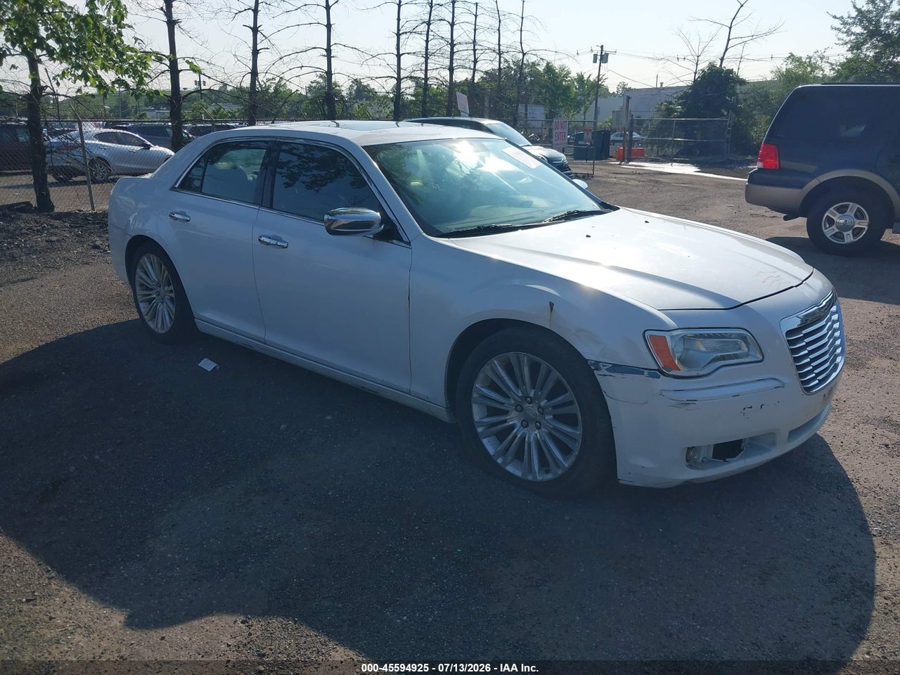 2C3CCACG0CH****** · 2012 CHRYSLER 300 LIMITED