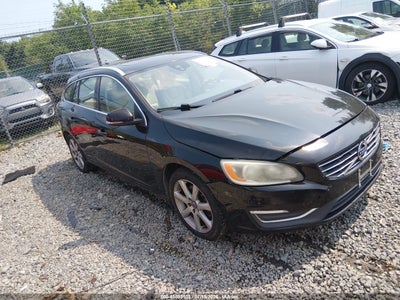YV140MEK9G1****** · 2016 VOLVO V60 T5 DRIVE-E PREMIER