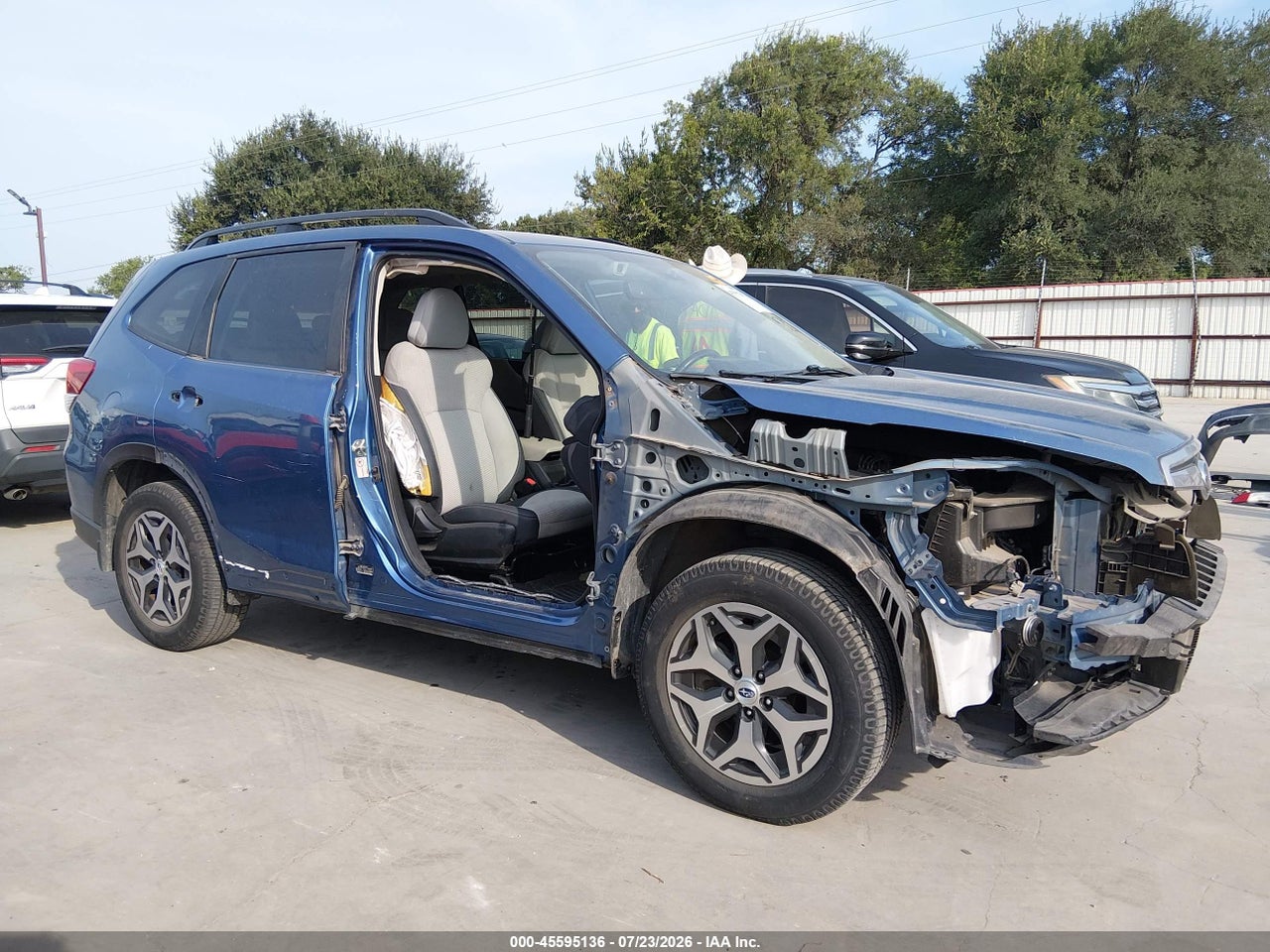 JF2SKAGC8KH****** · 2019 SUBARU FORESTER PREMIUM · 6/11