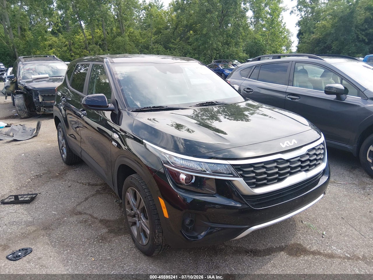 KNDEPCAA8P7****** · 2023 KIA SELTOS LX