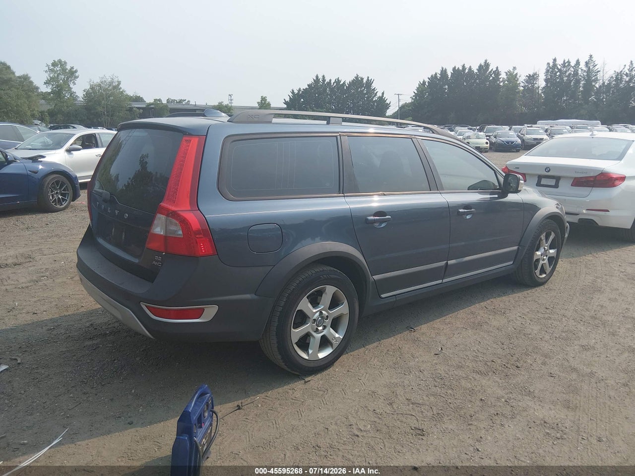2009 VOLVO XC70 3.2 · 4/11