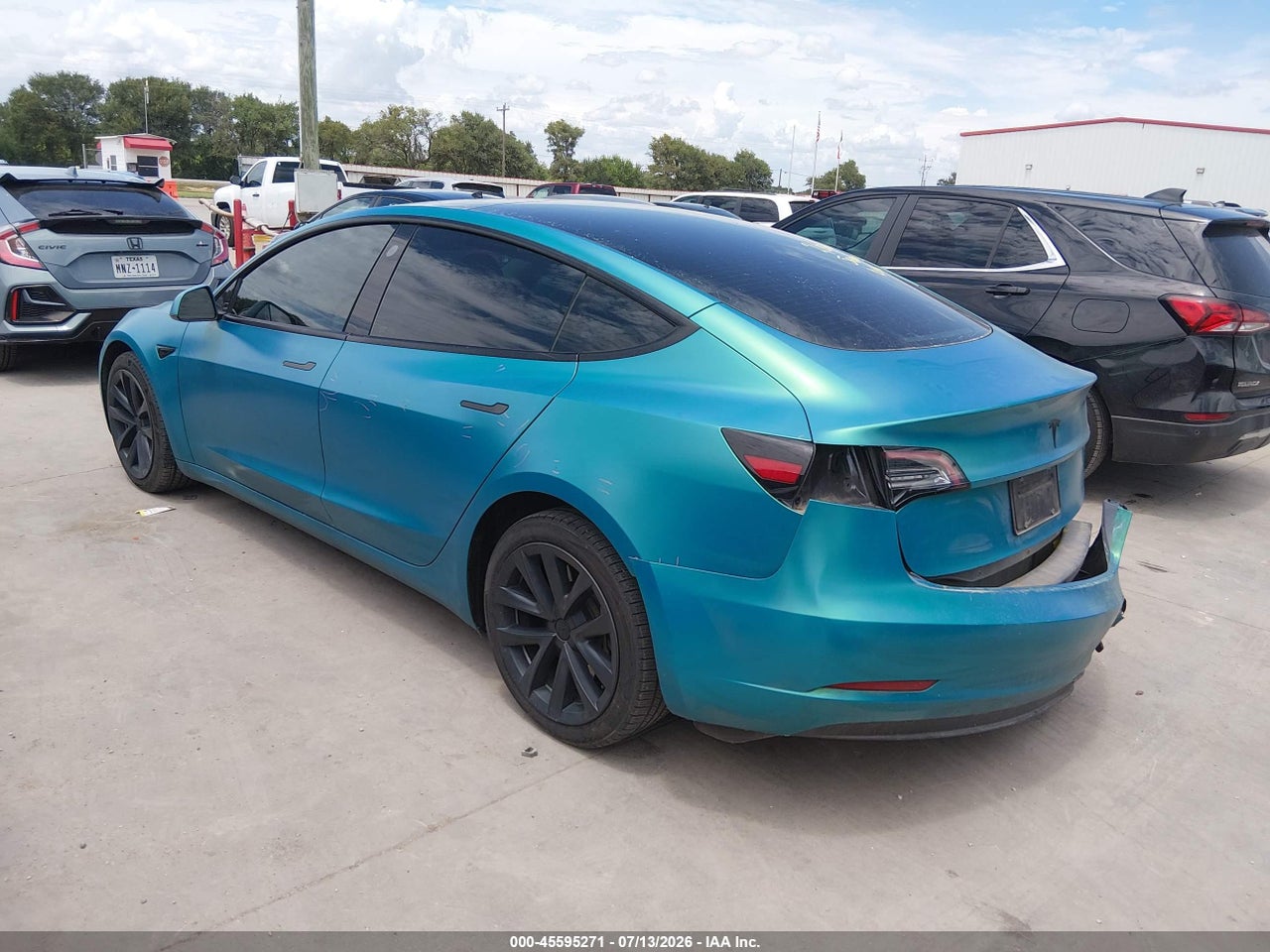 2023 TESLA MODEL 3 REAR-WHEEL DRIVE · 3/9