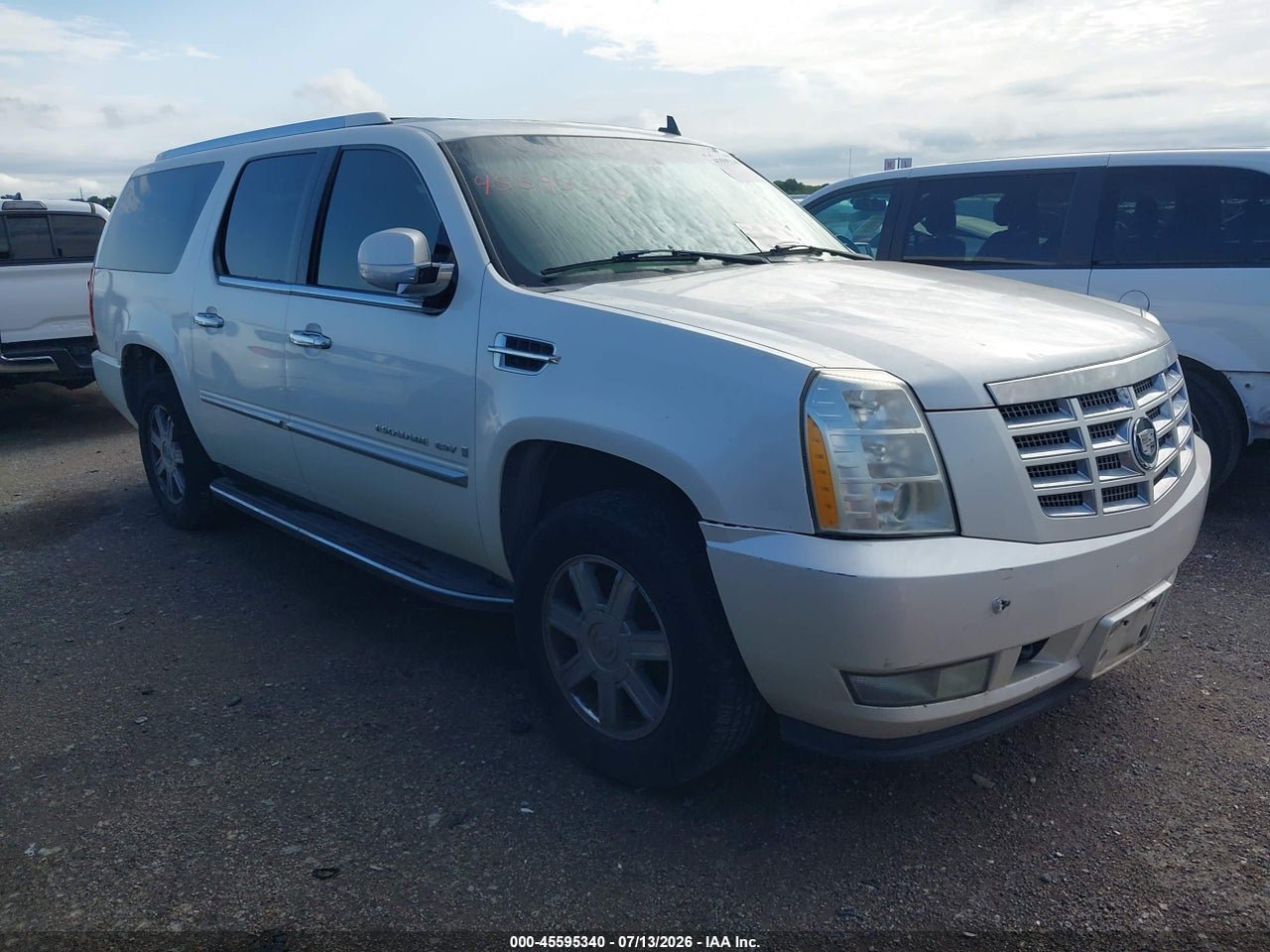 2007 CADILLAC ESCALADE ESV STANDARD