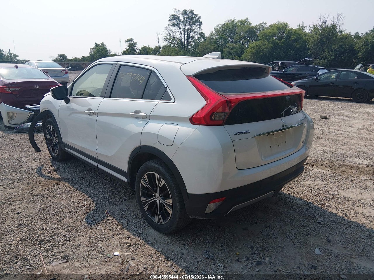 2018 MITSUBISHI ECLIPSE CROSS SE · 3/11