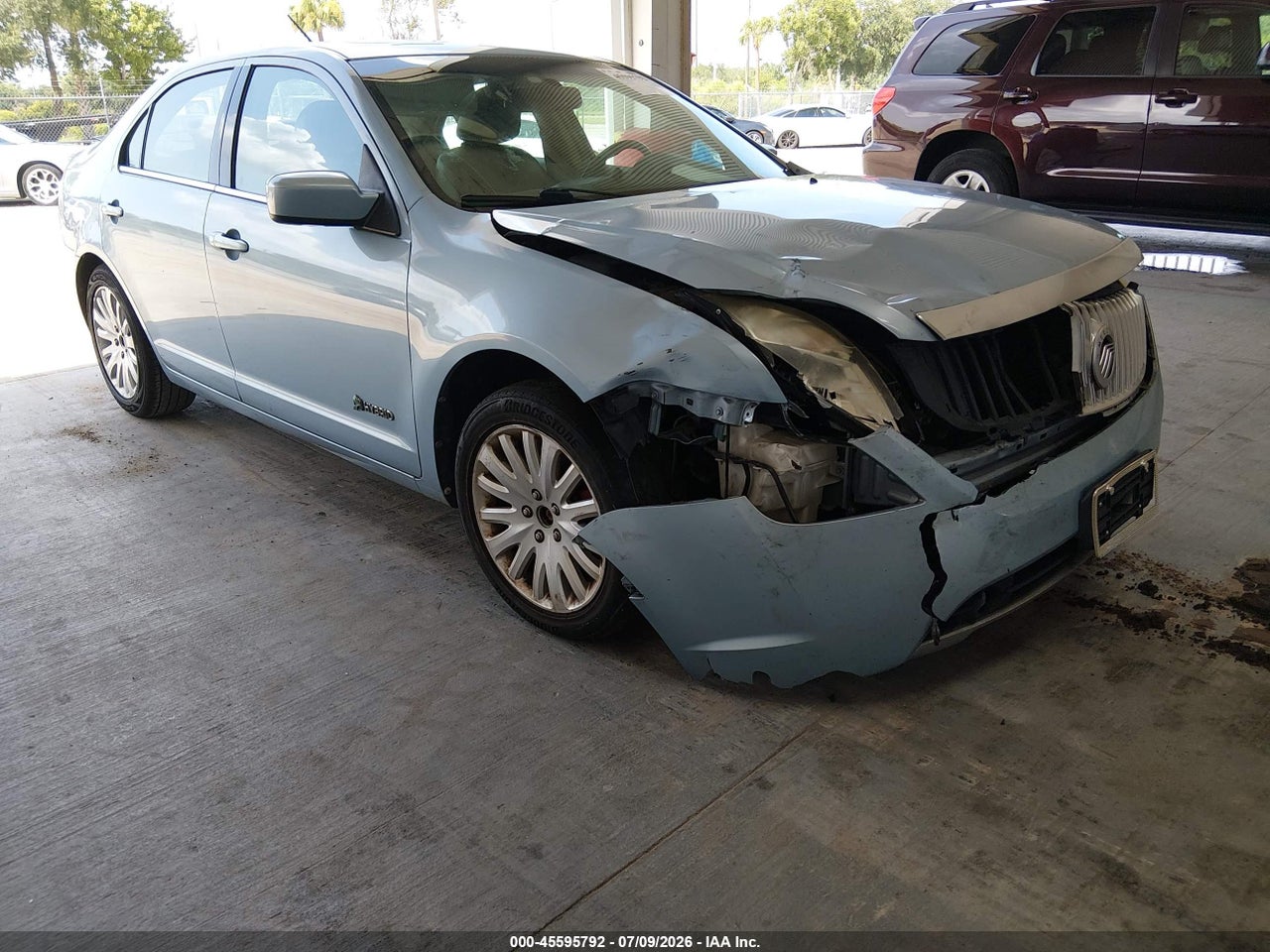 3MEDM0L39AR****** · 2010 MERCURY MILAN HYBRID
