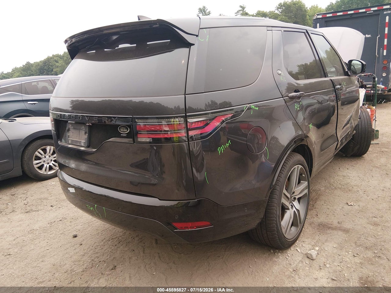 2022 LAND ROVER DISCOVERY P360 HSE R-DYNAMIC · 4/11