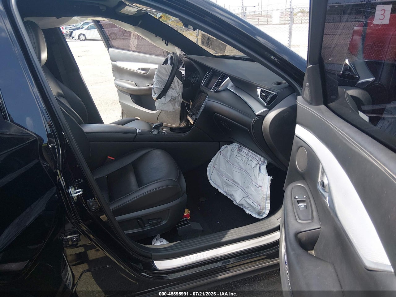 2021 INFINITI QX50 LUXE · 5/11