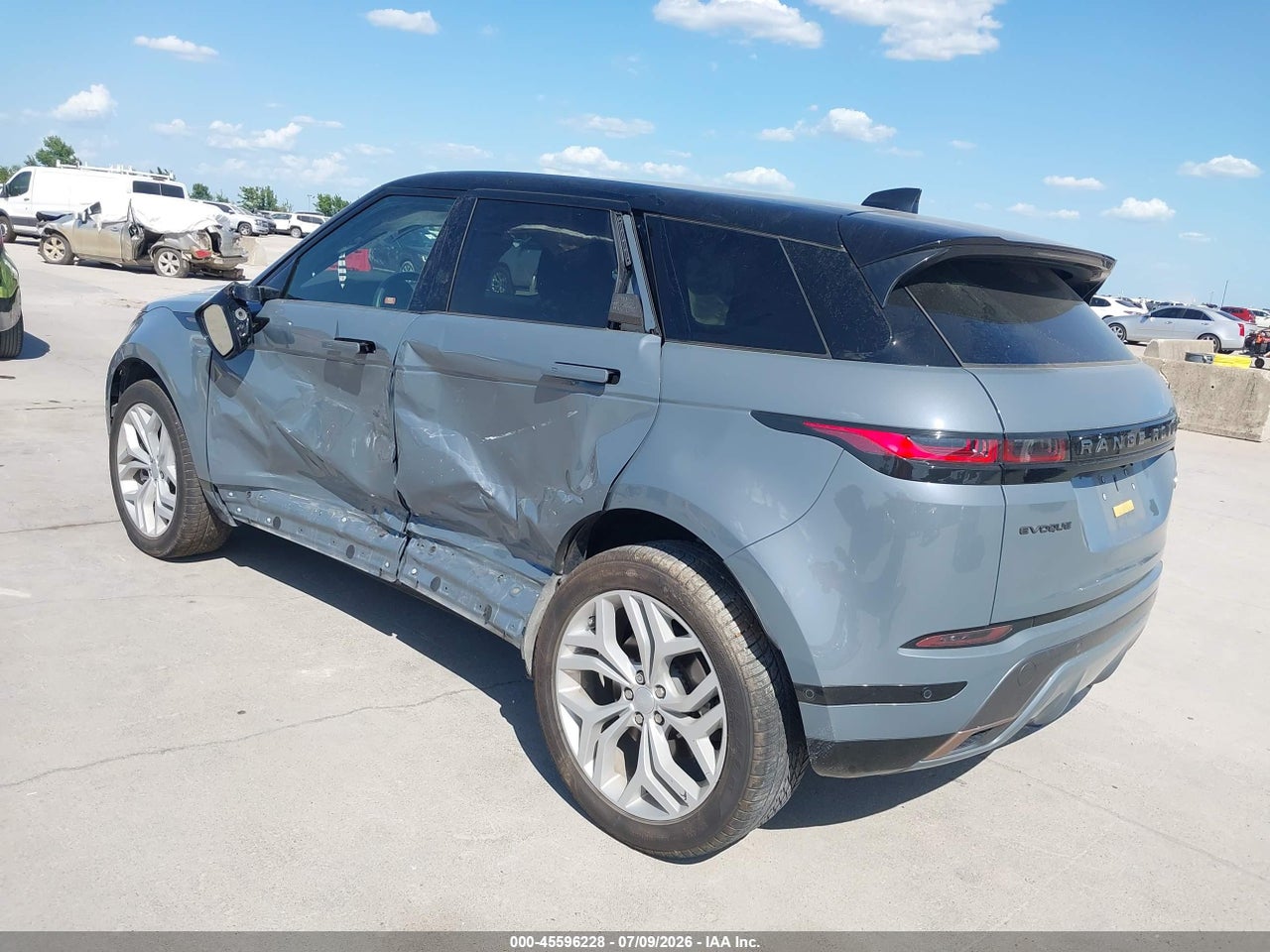 2021 LAND ROVER RANGE ROVER EVOQUE R-DYNAMIC S · 3/11