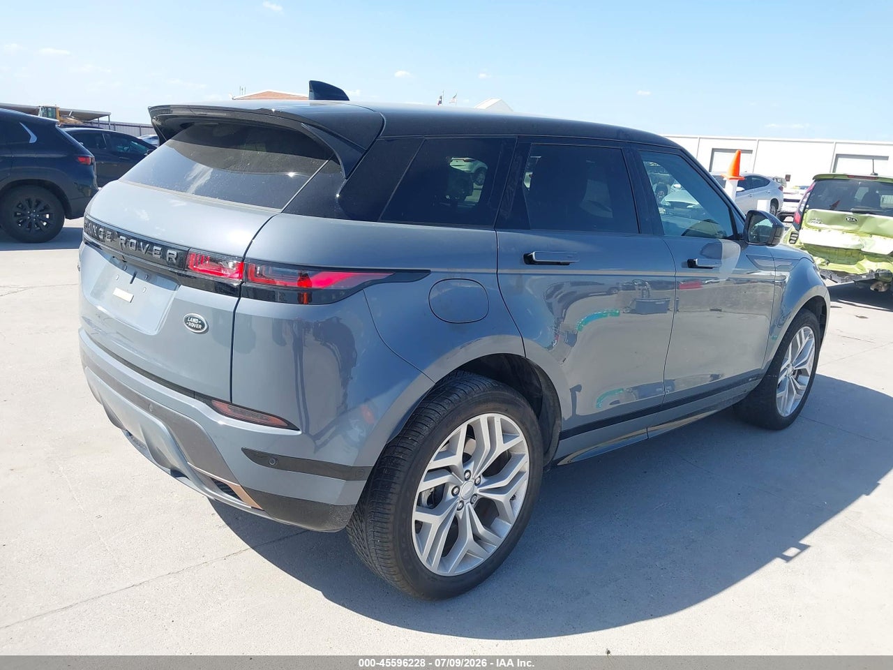 2021 LAND ROVER RANGE ROVER EVOQUE R-DYNAMIC S · 4/11