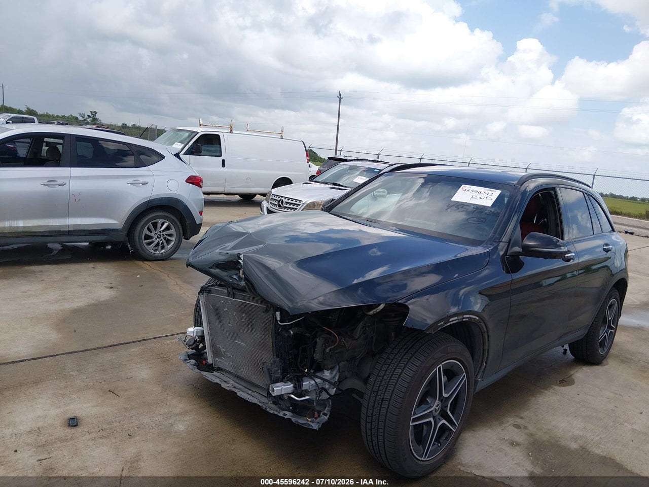 2021 MERCEDES-BENZ GLC 300 SUV · 6/11