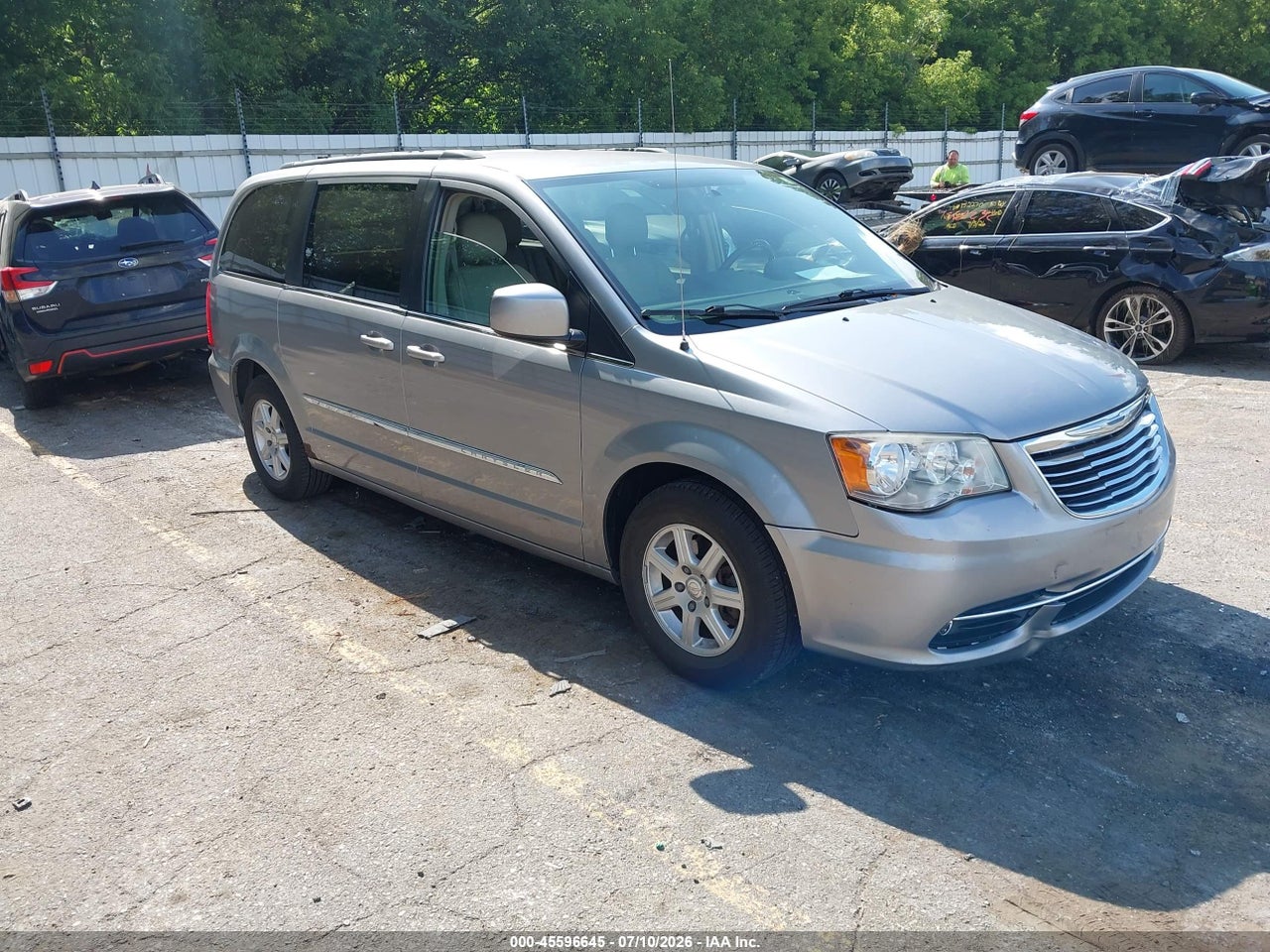 2C4RC1BG2DR****** · 2013 CHRYSLER TOWN &amp; COUNTRY TOURING
