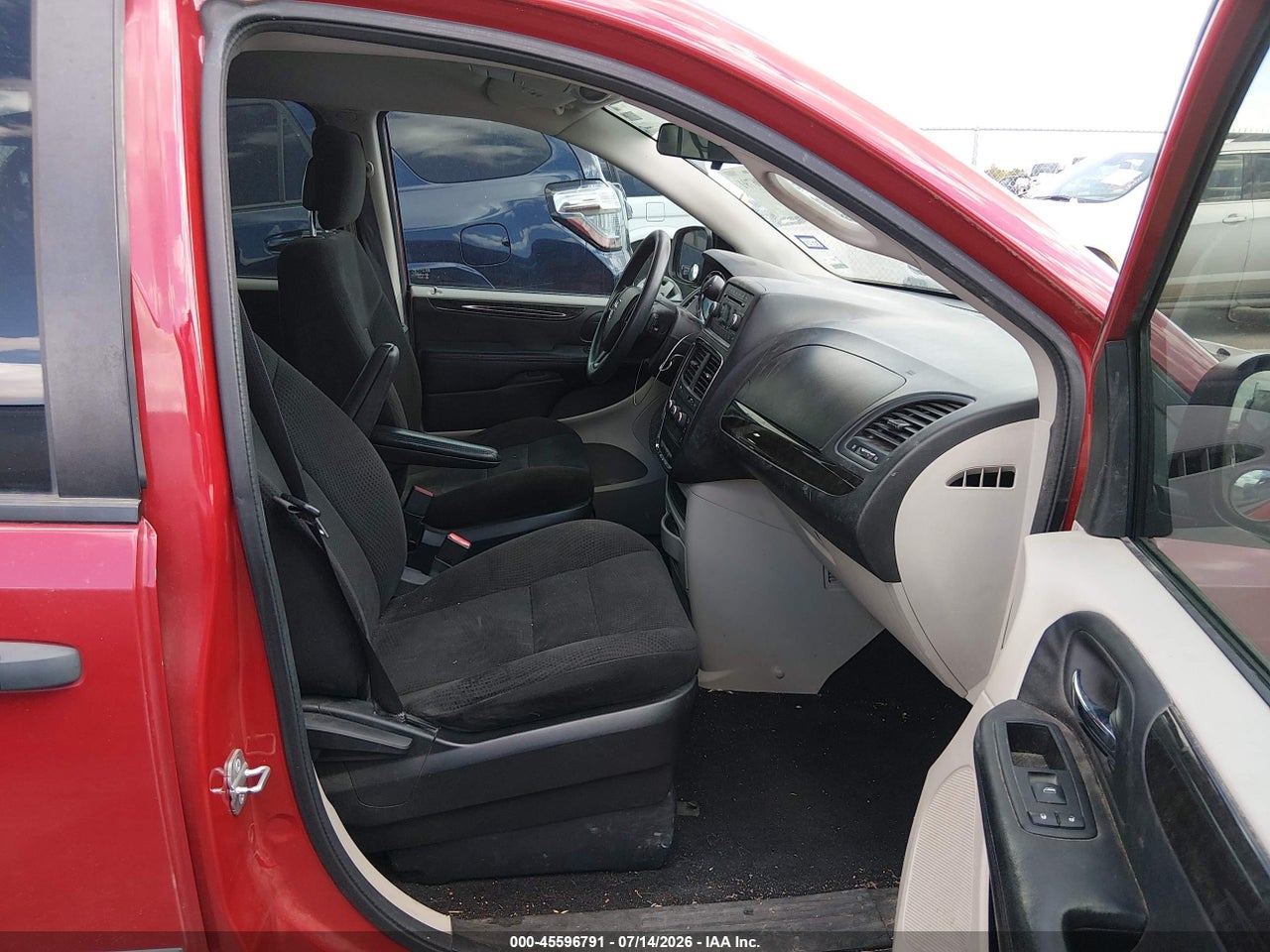 2014 DODGE GRAND CARAVAN AMERICAN VALUE PKG · 5/11