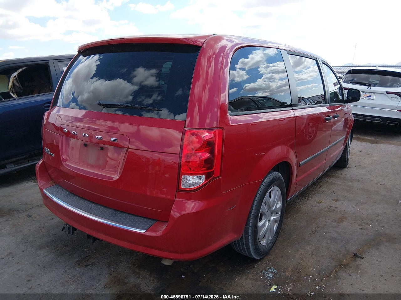 2014 DODGE GRAND CARAVAN AMERICAN VALUE PKG · 4/11