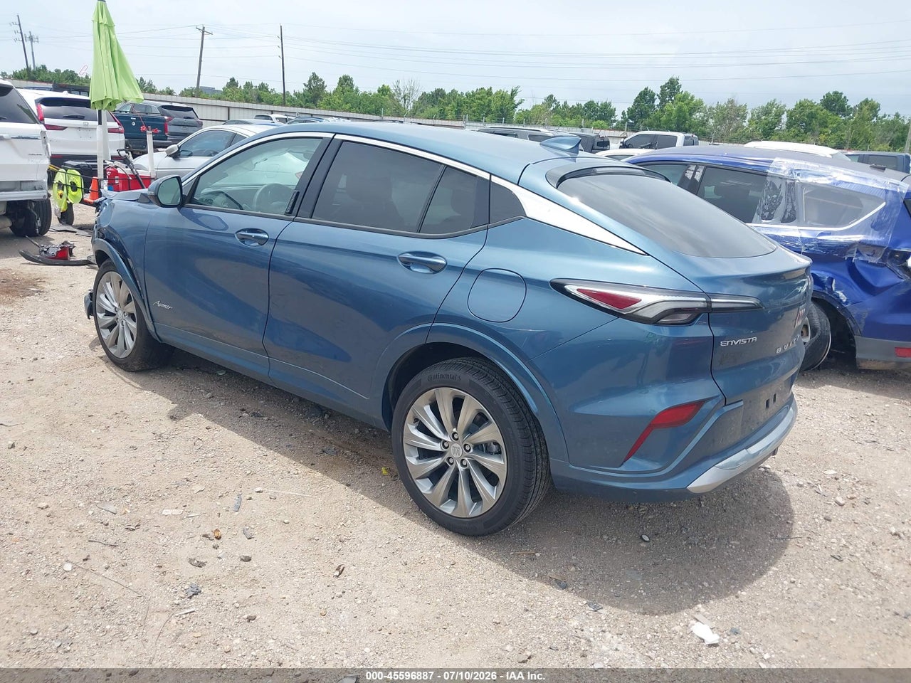 2026 BUICK ENVISTA AVENIR FWD · 3/11