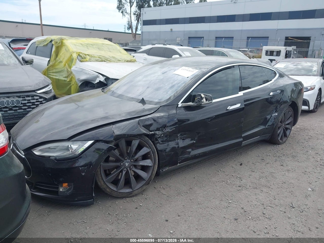 2014 TESLA MODEL S P85 · 2/10