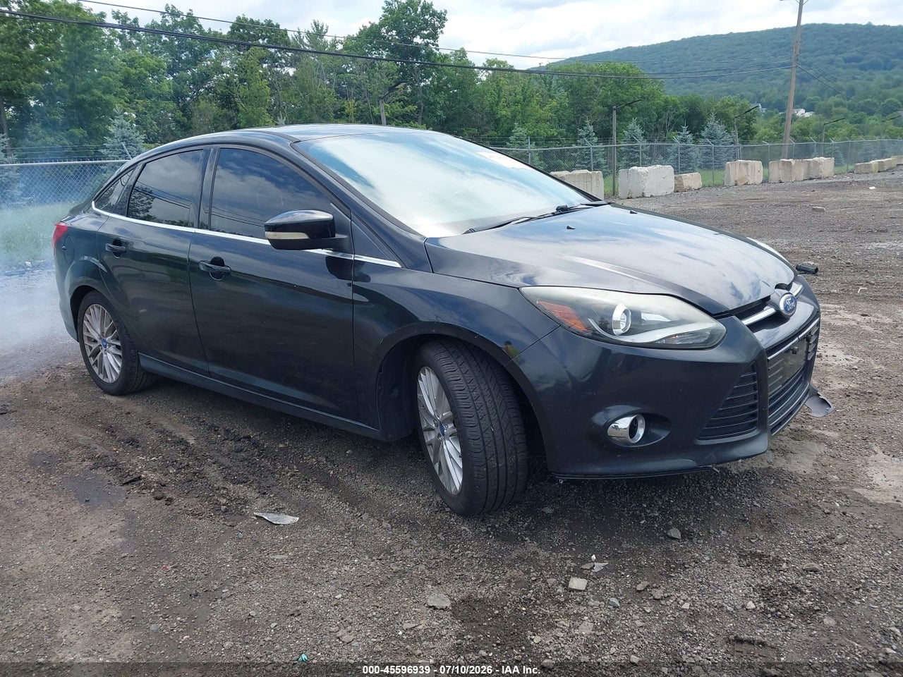 1FAHP3H28CL****** · 2012 FORD FOCUS SEL